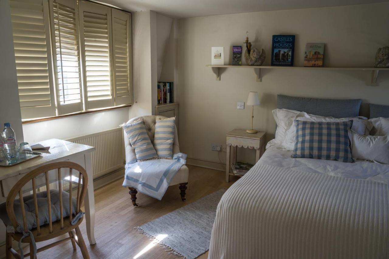 Double Room with Private Bathroom,1043282233:JPEG