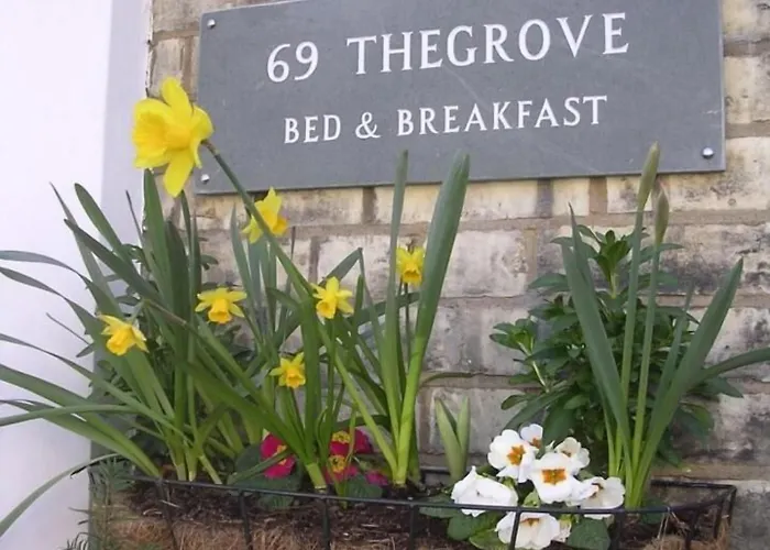 69Thegrove Bed & Breakfast London